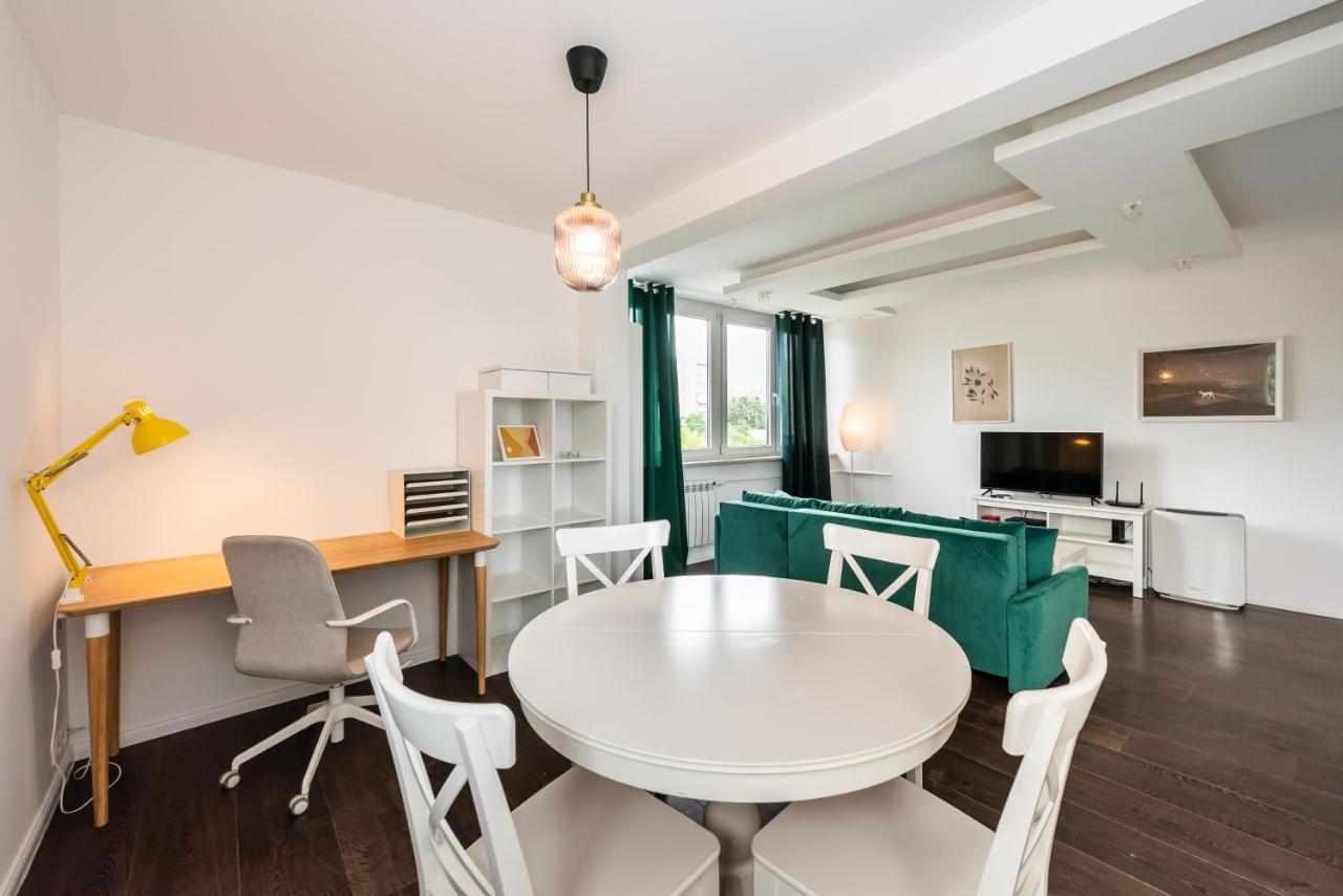 Saska Kepa Green Apartment Varsavia Esterno foto