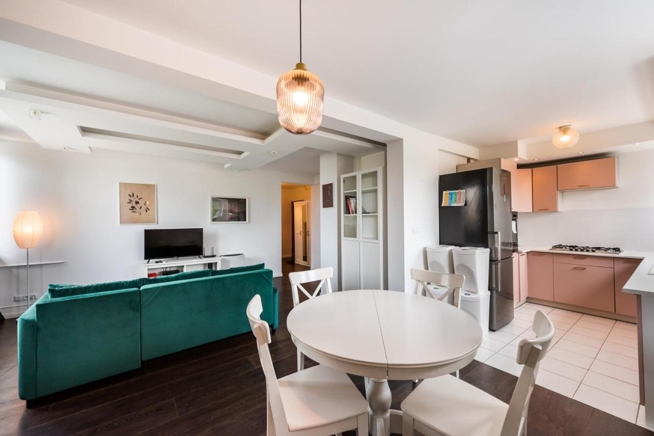 Saska Kepa Green Apartment Varsavia Esterno foto