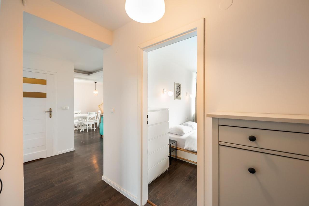 Saska Kepa Green Apartment Varsavia Esterno foto